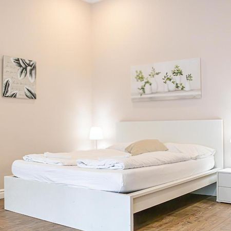 Stylish Studio Apartment Wiener Stadthalle 外观 照片