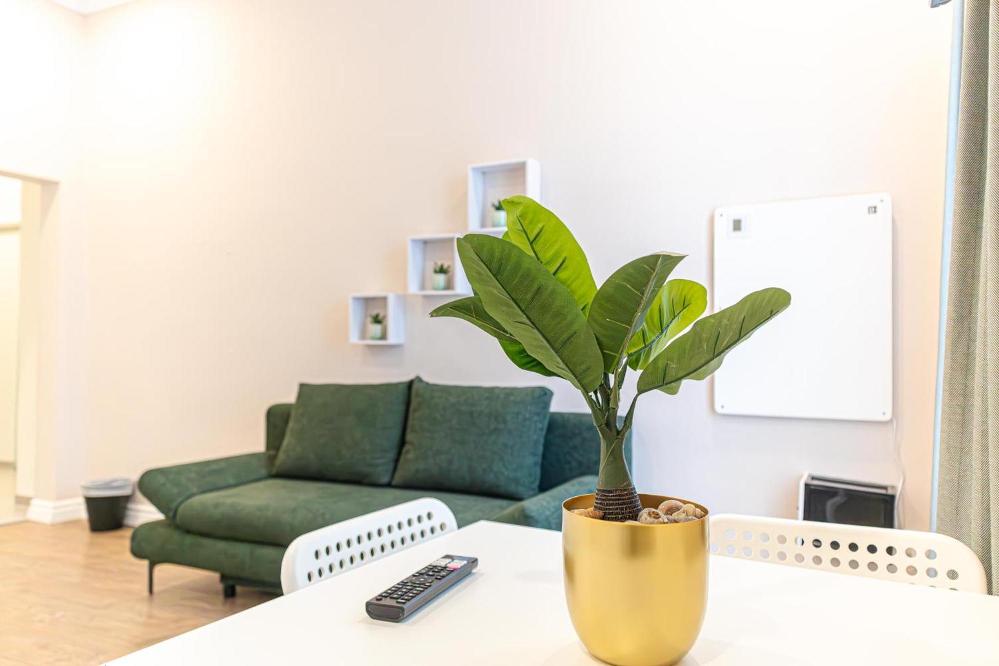Stylish Studio Apartment Wiener Stadthalle 外观 照片
